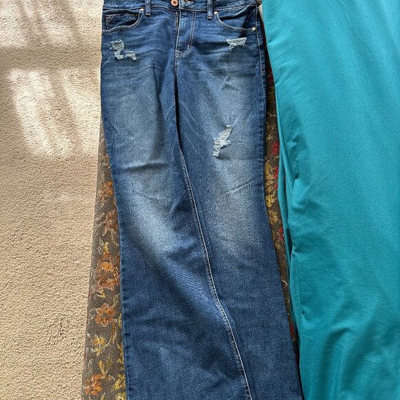 NWT | Maurices Edgely Distressed Flare Jeans - Picture 1 of 6
